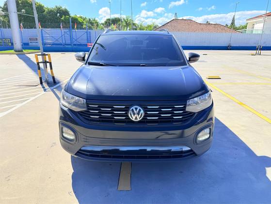 VOLKSWAGEN T-CROSS 1.0 200 TSI TOTAL FLEX COMFORTLINE AUTOMÁTICO